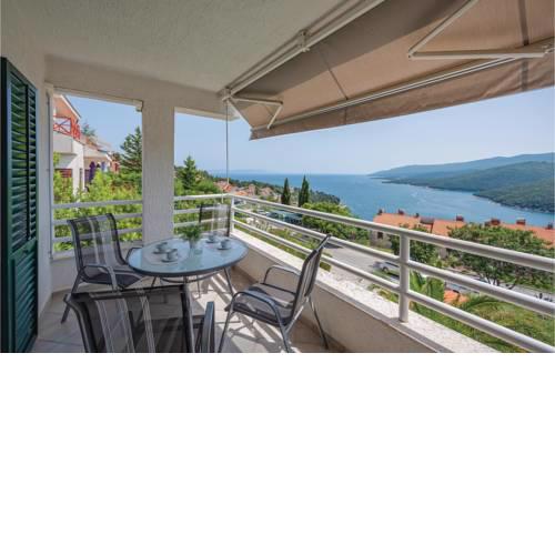One-Bedroom Apartment in Rabac