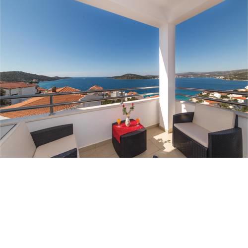One-Bedroom Apartment in Razanj