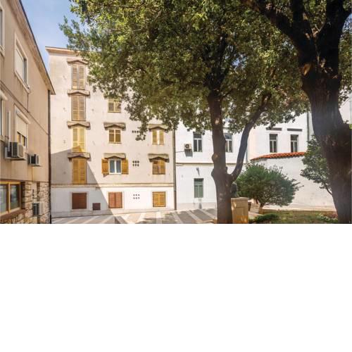 One-Bedroom Apartment in Senj