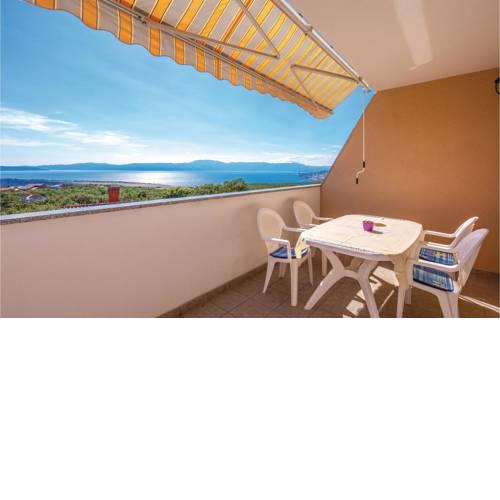 One-Bedroom Apartment in Smrika