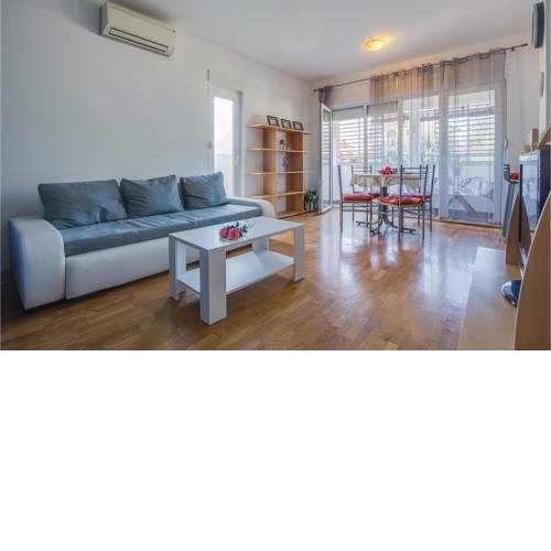One-Bedroom Apartment in Umag