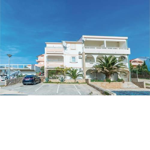 One-Bedroom Apartment in Vidalici