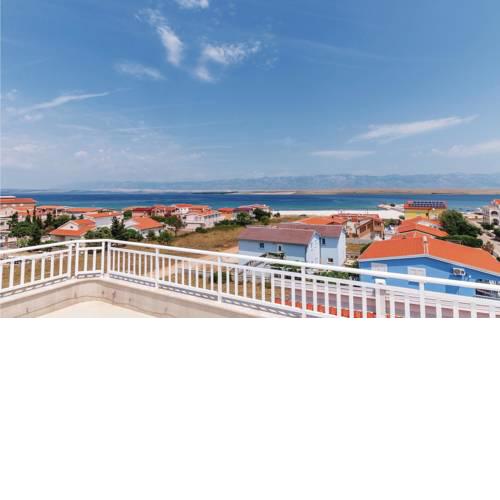 One-Bedroom Apartment in Vir
