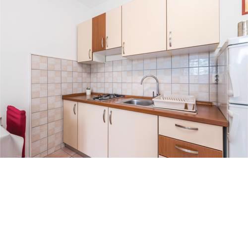 One-Bedroom Apartment Mandre with Sea View 05