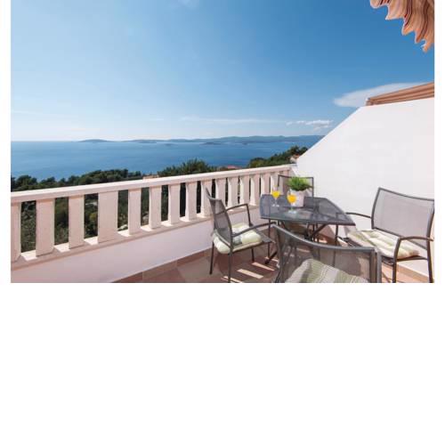 One-Bedroom Apartment with Sea View in Orebic