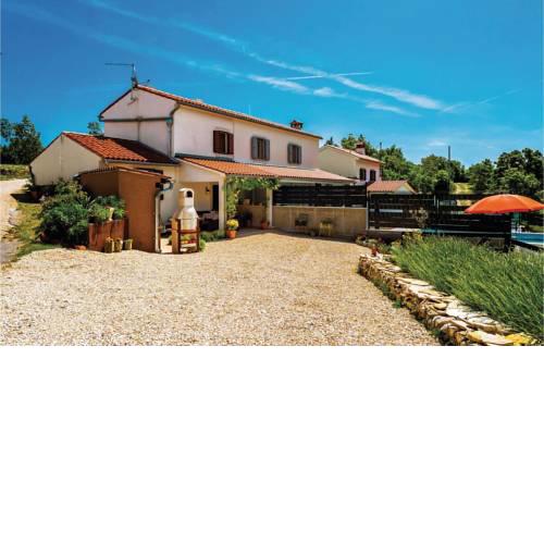 One-Bedroom Holiday Home in Bartici