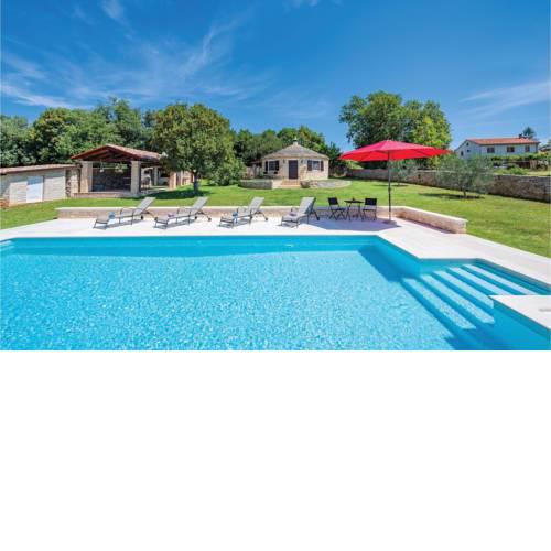 One-Bedroom Holiday Home in Cukrici