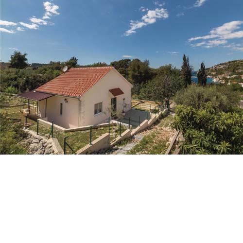 One-Bedroom Holiday Home in Drvenik Veli