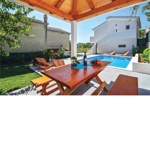 One-Bedroom Holiday Home in Gata