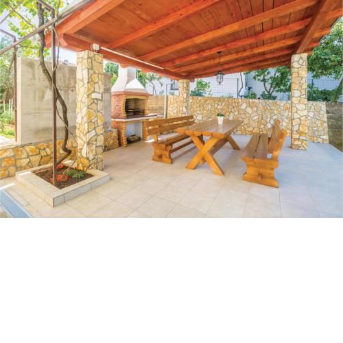 One-Bedroom Holiday Home in Krk