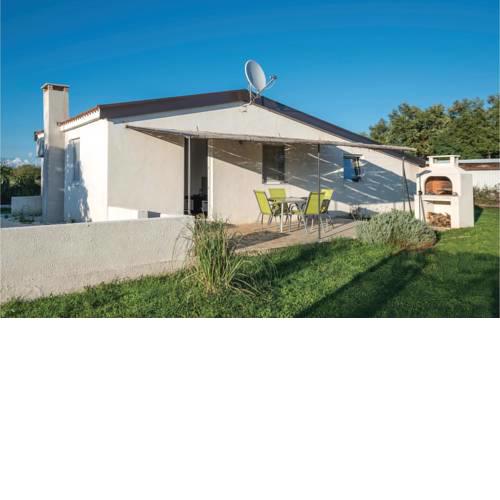 One-Bedroom Holiday Home in Marcana