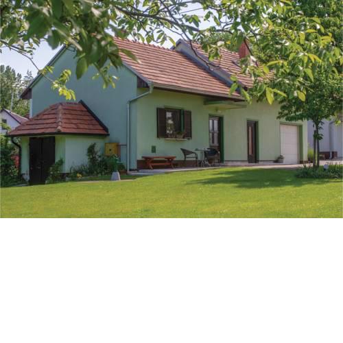 One-Bedroom Holiday Home in Strigova