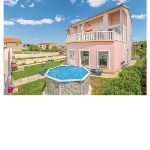 One-Bedroom Holiday Home in Trilj
