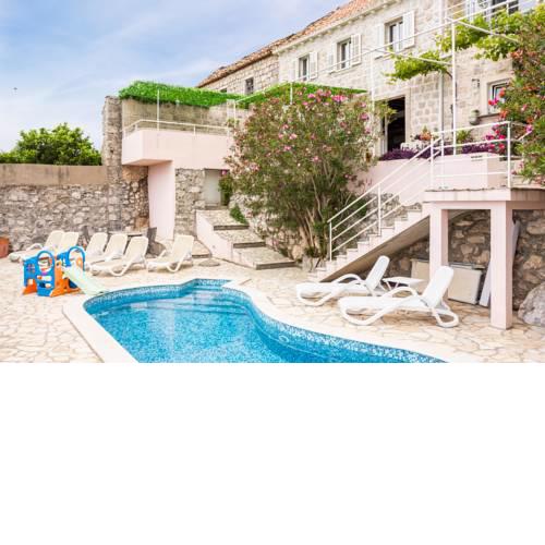 Orasac Villa Sleeps 10 Pool Air Con WiFi