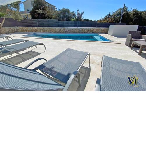 Pakostane - JUSTINA - appartement 80 m2 et piscine