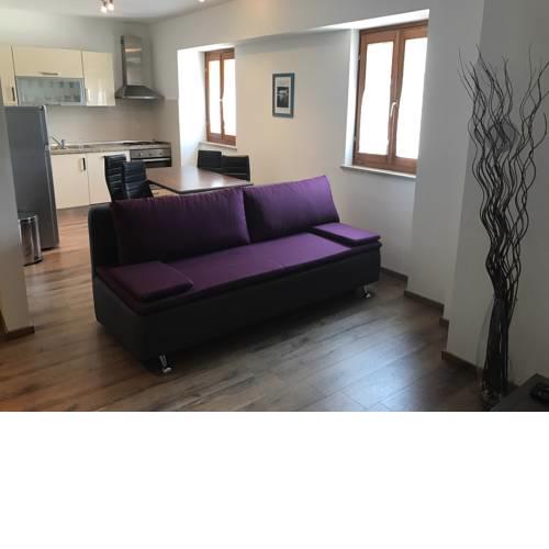 Paola Apartment No Contact Check In