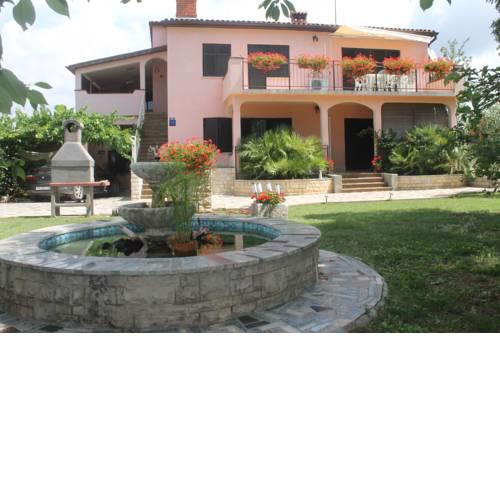 Paola Apartment