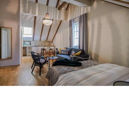 Paon Boutique Apartments