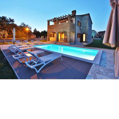 Paradise Villas Istria Croatia by Rapsody