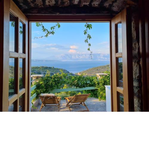 Peacefull and Romantic Hillside House