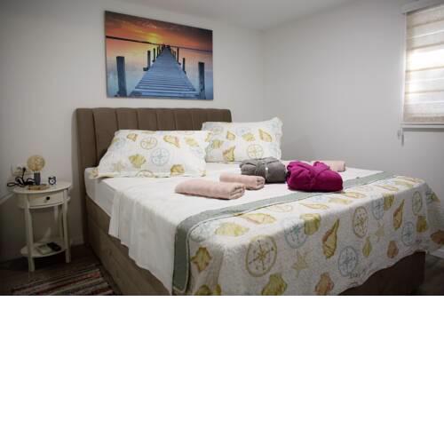 Pearl Apartment 1
