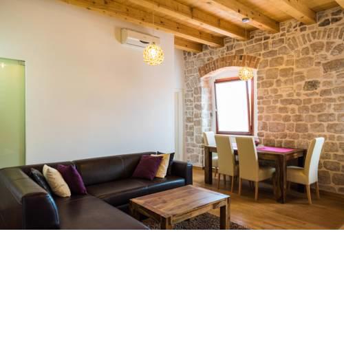 Pelegrin Apartment