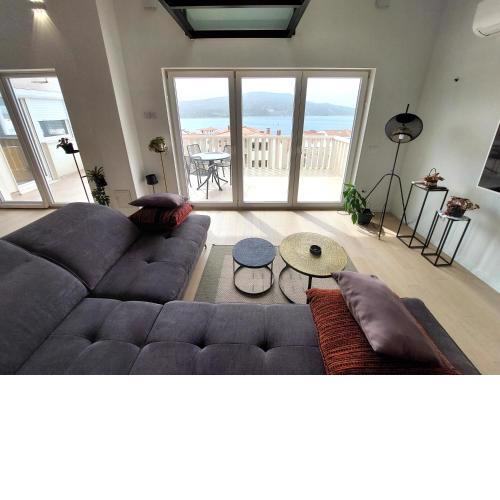 Penthouse Eva