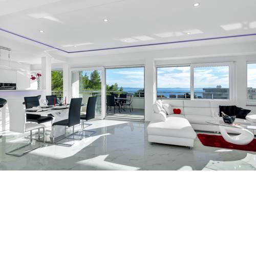 Penthouse Lush Makarska