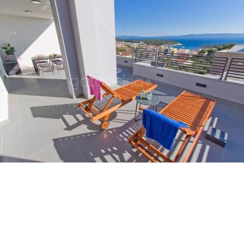 Penthouse With Panoramic View Ally
