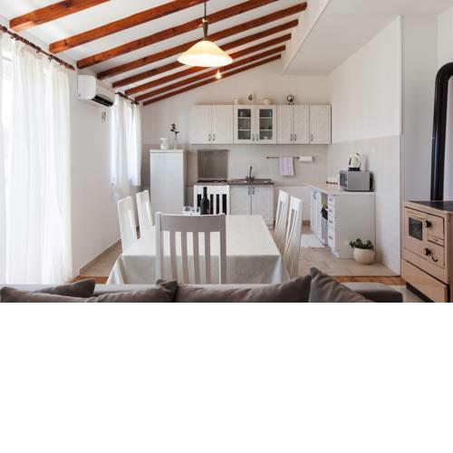 Pera Family Apartment