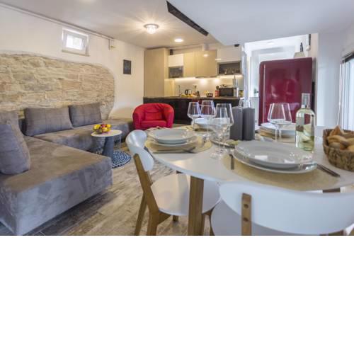 Place4u★Central location★FREE parking★2BDR★