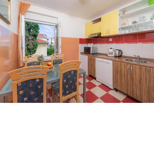 Polaris Apartments