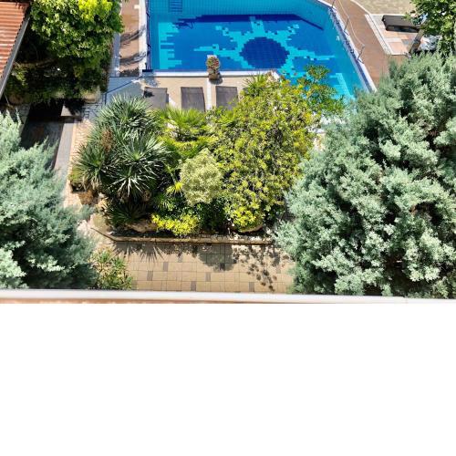 Pool Apartment Tesoro Panorama 5