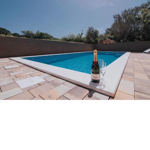 Pool Apartments Lucija