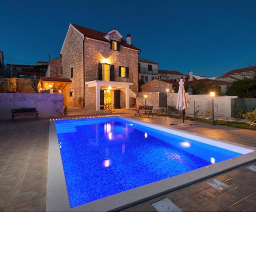 Poolincluded - Holiday home Little Paradise