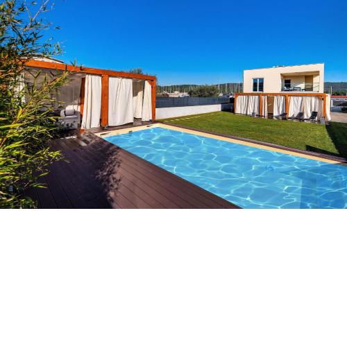 Poolincluded villa The Base
