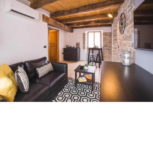 Portole Suites