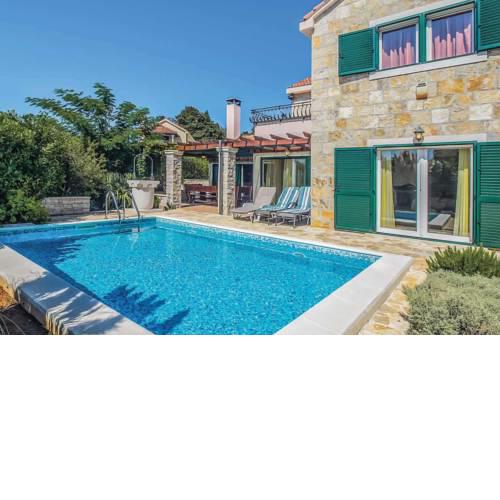 Praznice Villa Sleeps 8 Air Con WiFi