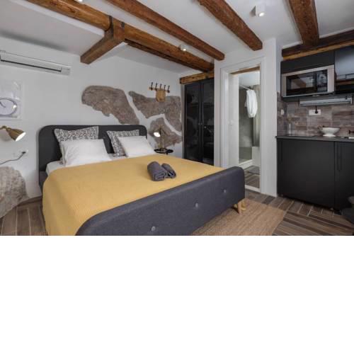 Private Accommodion Linda Studio
