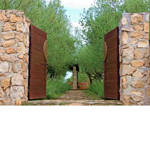 Property Romanca