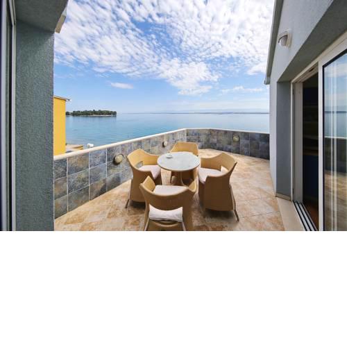 Punta Preko Apartment