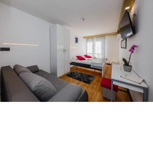 Quadruple Room Kastel Stafilic 16129b