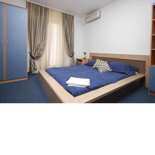 Quadruple Room Metajna 3305m