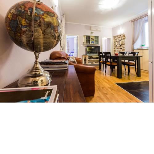 Quattro Cantoni Apartments