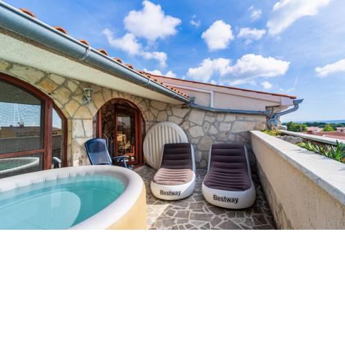 Que Sera Sera Holiday Home