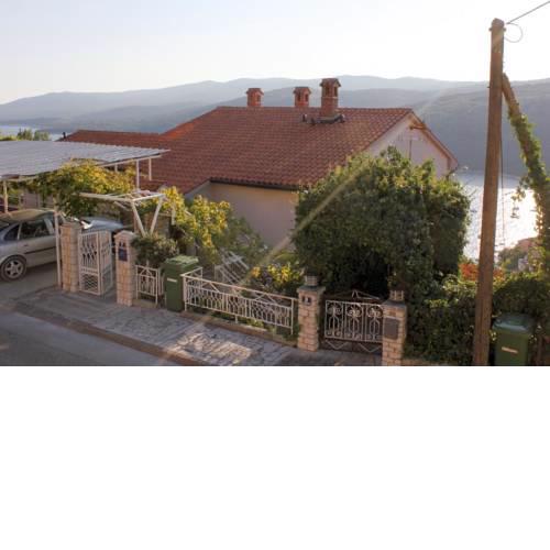 Rabac Apartment Sleeps 2 Air Con WiFi