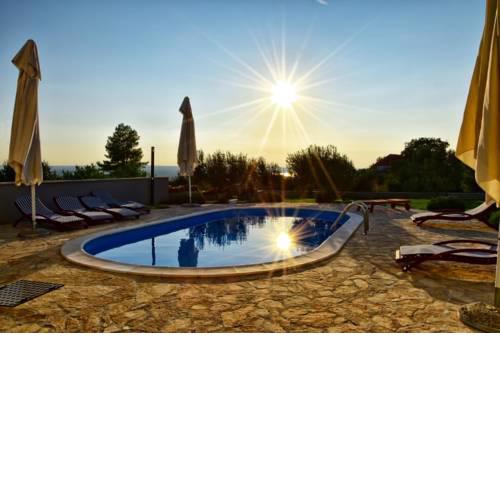 RELAX in VILLA with POOL