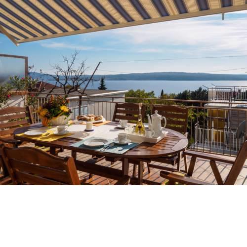 Relaxing Seaview Apartment Barac on Separated Floor