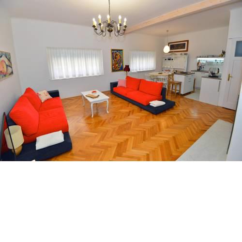 Remarkably quiet Apartment in Split- Gita