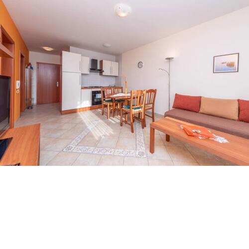 Renata 2 centrally located sea view apartment